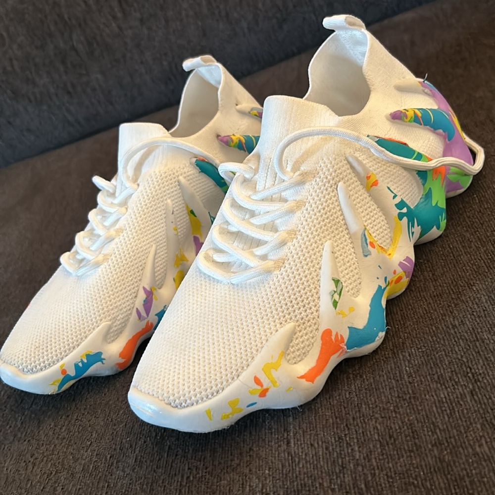 Womens Chosen Steps Trendy Color Poppin' Sneakers